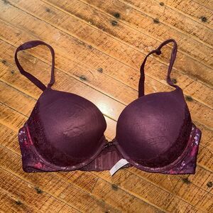 Victoria’s Secret maroon lacy sexy 34D push-up bra